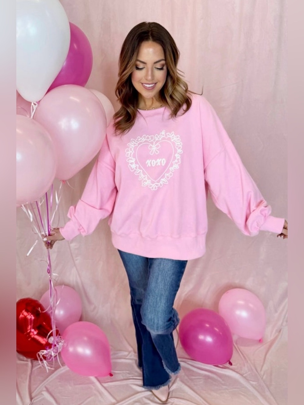 NWT PEACH LOVE XOXO PINK SWEATSHIRT